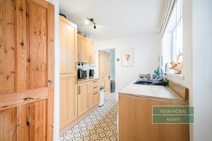 Photo 14- click for photo gallery